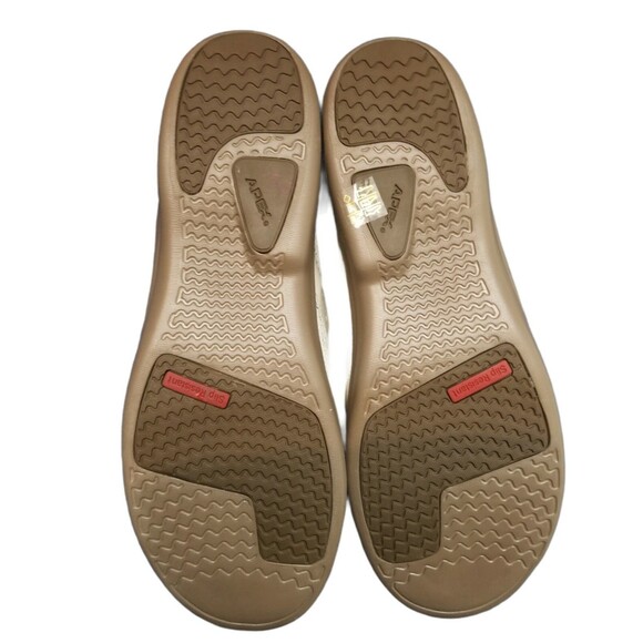 Apex Tan Leather Slip Resistant Work Loafers Shoes Women's 9.5 Wide NWT - Picture 4 of 4